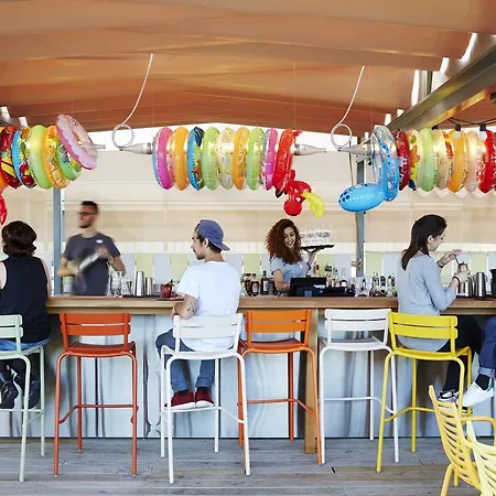 Mama Shelter Centre Hotel
